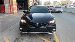 تۆیۆتا کامری